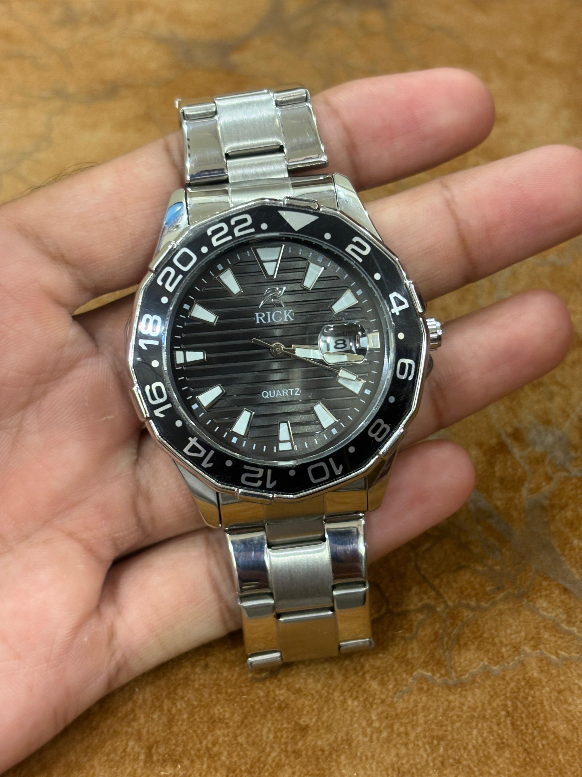 Rick GMT Quartz Watch – Stainless Steel Waterproof Timepiece with Date & Brazal Chain